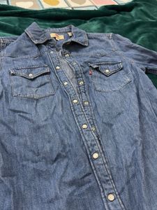 Levi&#39;s Denim Shirt