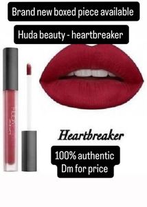 Selling AUTHENTIC HUDA BEAUTY lippi