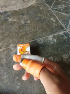 Vegetable Thumb Cutter With sharp cutting blade