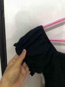 Black Off-shoulder Smocked Top &amp; Pink Bag Combo