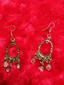 Golden Chandelier Earring