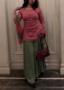 Elegant Pink Kurta Set