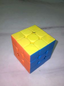 Smooth Turning 3X3 Stickerless Cube