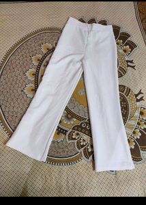 3 Short Kurti+white Trouser💗
