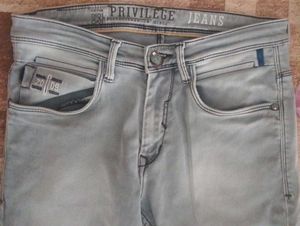 Light Wash Slim Fit Jeans