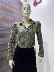 Patterned Long Sleeve Top