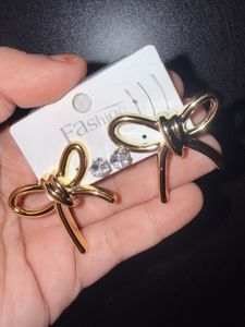 Bow Earrings with Studs 2 pairs