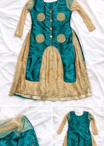 Elegant green & cream Ethnic Gown