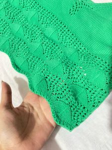 Prettiest Green Crochet Top🍓
