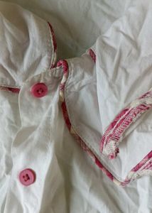 Cute Y2K Shirt With Frilled Collar And Embroidery