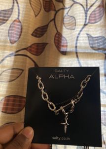Rugged Black Modern Chain