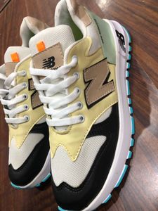 New Balanca Sneakers Size UK 7