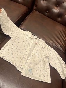 Floral Lace Collar Top