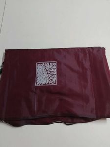 Meroon Borderless Soft Silk Saree..