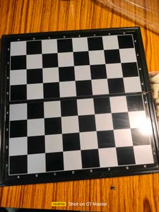 Super Rare Wooden+ Magnetic Chess Board