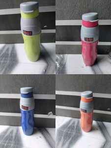 NEW CELLO WATER BOTTLE SET OF 4