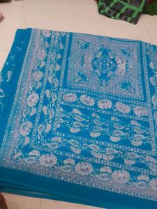 Slightly Issues Saree
