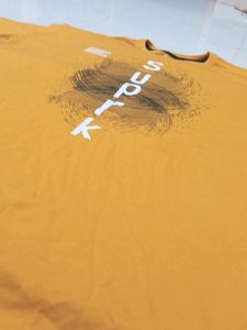 MUSTARD YELLOW TSHIRT