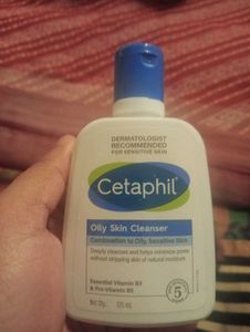 Cetaphil Facewash For Oily Skin