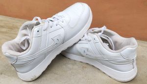 Classic White Sneakers for Teenagers (Girls)