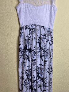 Floral Lace Maxi Dress