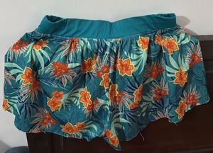 Floral Print Women's Shorts
