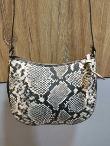 Stylish Crossbody Bag