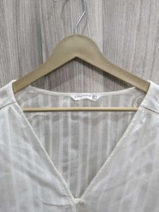 Stradivarius White Flared Top