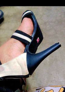 Striped Strap Sandals