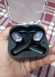 Boat Airdopes Progear