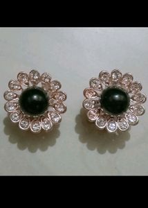 Combo Studs And Hair Mask