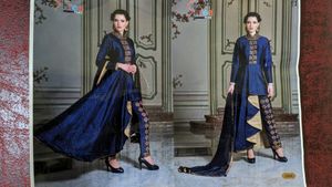 READYMADE FRILL CURVE COATY HIGH SLIT TYPE TOP