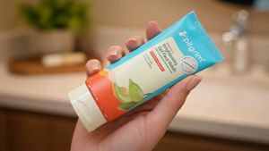 Pilgrim Vitamin C Brightening Gel Face Wash