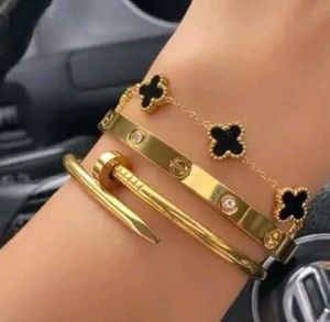 Designer Gold Bracelets