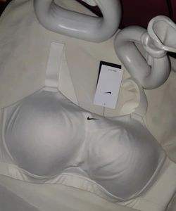 NIKE DRI-FIT BRA