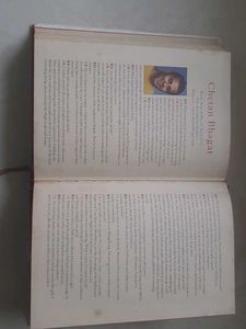 4 Novels including 1 of Chetan Bhagat