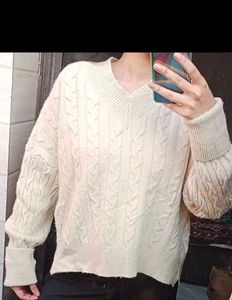 V Neck Pullovers 🍓