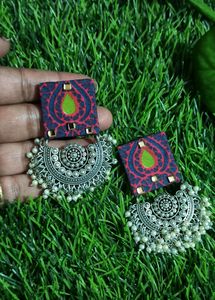 Combo Of Necklace And Earrings