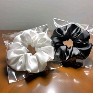 Silk Scrunchie Set - Black & White