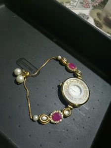 kundan watch