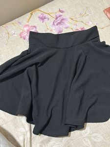 Cute Little Black Skirt (Elastic S-M)