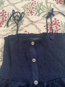 BRAND NEW WITHOUT TAG