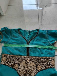 Georgette Embroidery Kurti In Good Condition