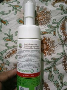 Mama Earth Foaming Facewash Vitamin C