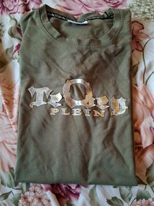 Casual Olive Green T-Shirt