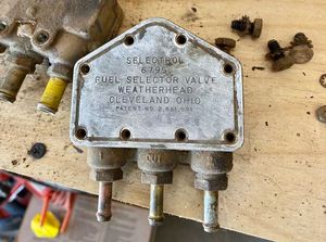 Selectrol 6795 Fuel Selector Valve