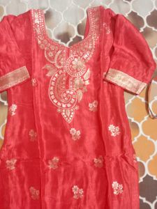 New Pusmina Suit