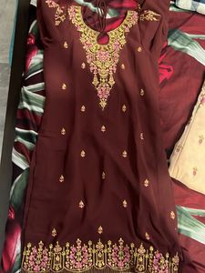 Beautiful Mehrun Suit
