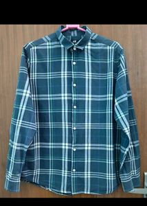 H&amp;M Shirt