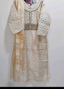 Kurti Bottom Dupatta
